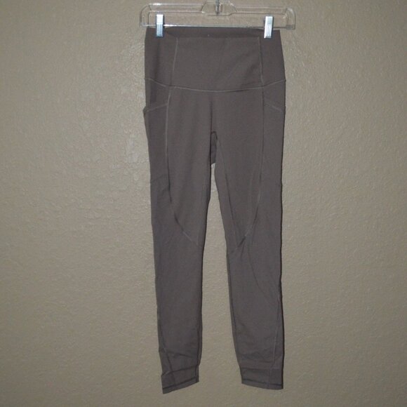 $68 Sz S Everlane Taupe Perform Ankle Leggings - Picture 1 of 5